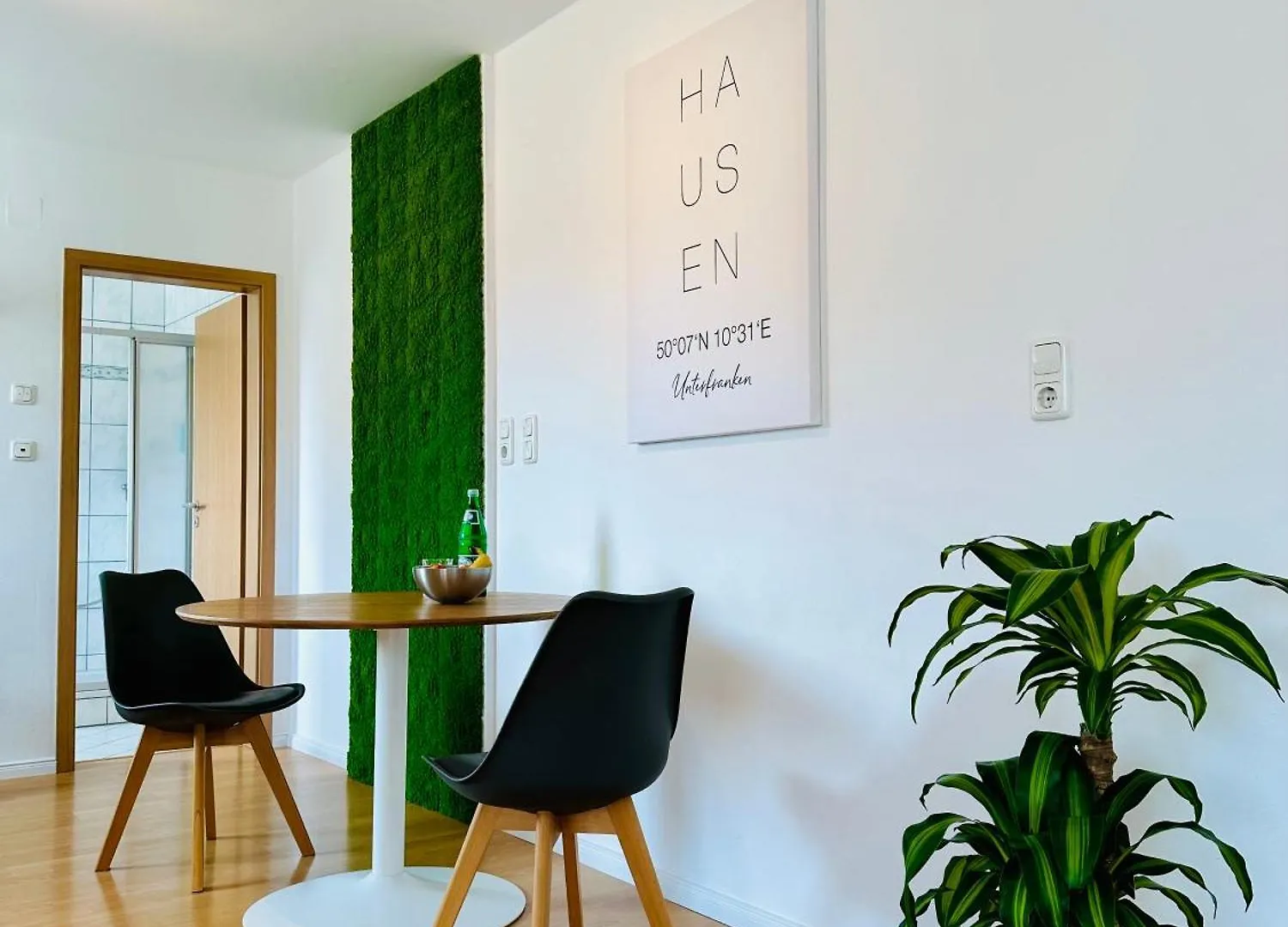 Ferienwohnung Pfister In Hausen Schonungen
